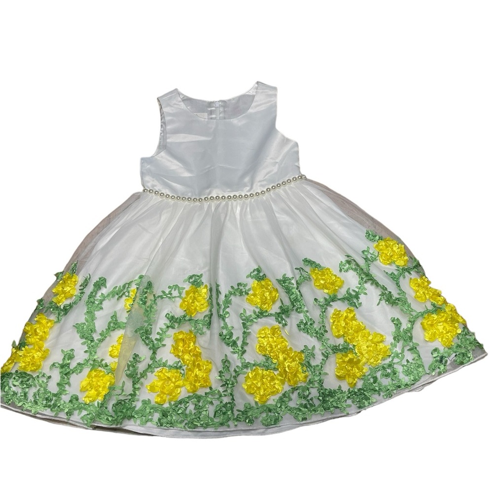 American Prince.Girls white formal dress size 6